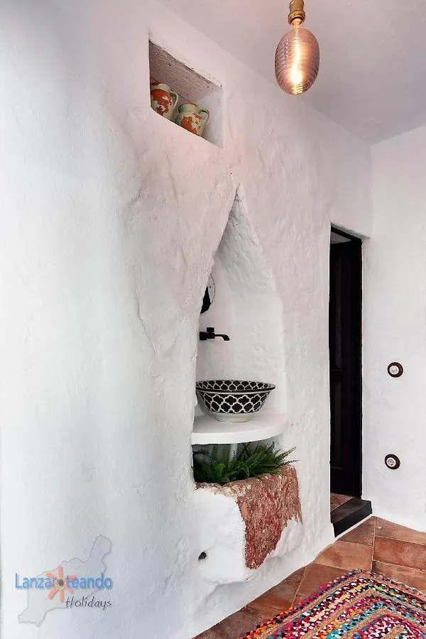 Vivienda Vacacional El Patio De Franky Teguise